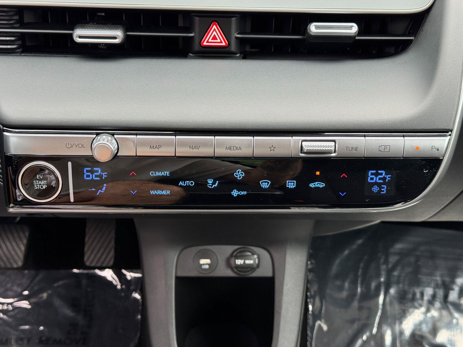 Used 2024 Hyundai Ioniq 5 SEL RWD image 27