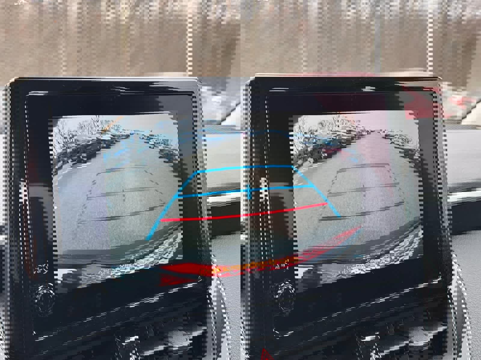 Used 2025 Toyota Corolla LE image 19