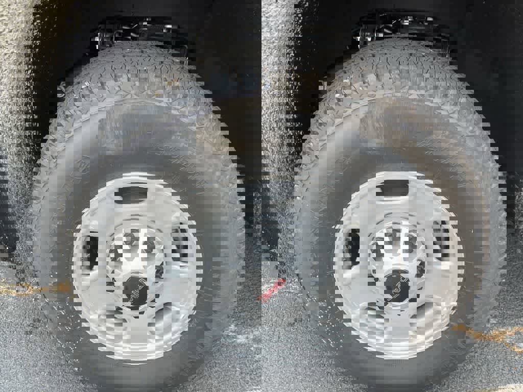 New 2024 GMC Sierra 2500 Pro w/ Convenience Package image 43