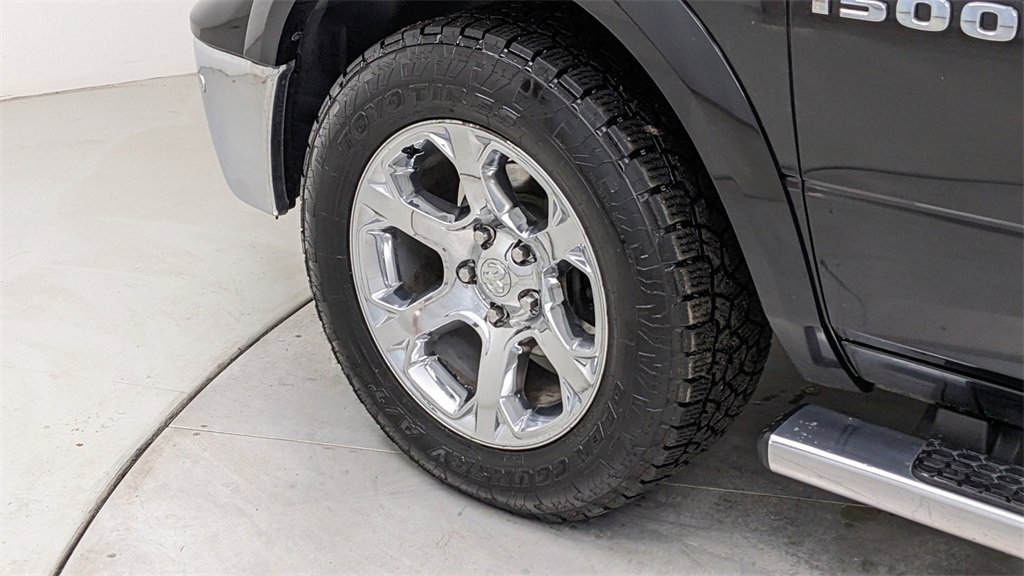 Used 2017 RAM 1500 Laramie w/ Convenience Group image 5