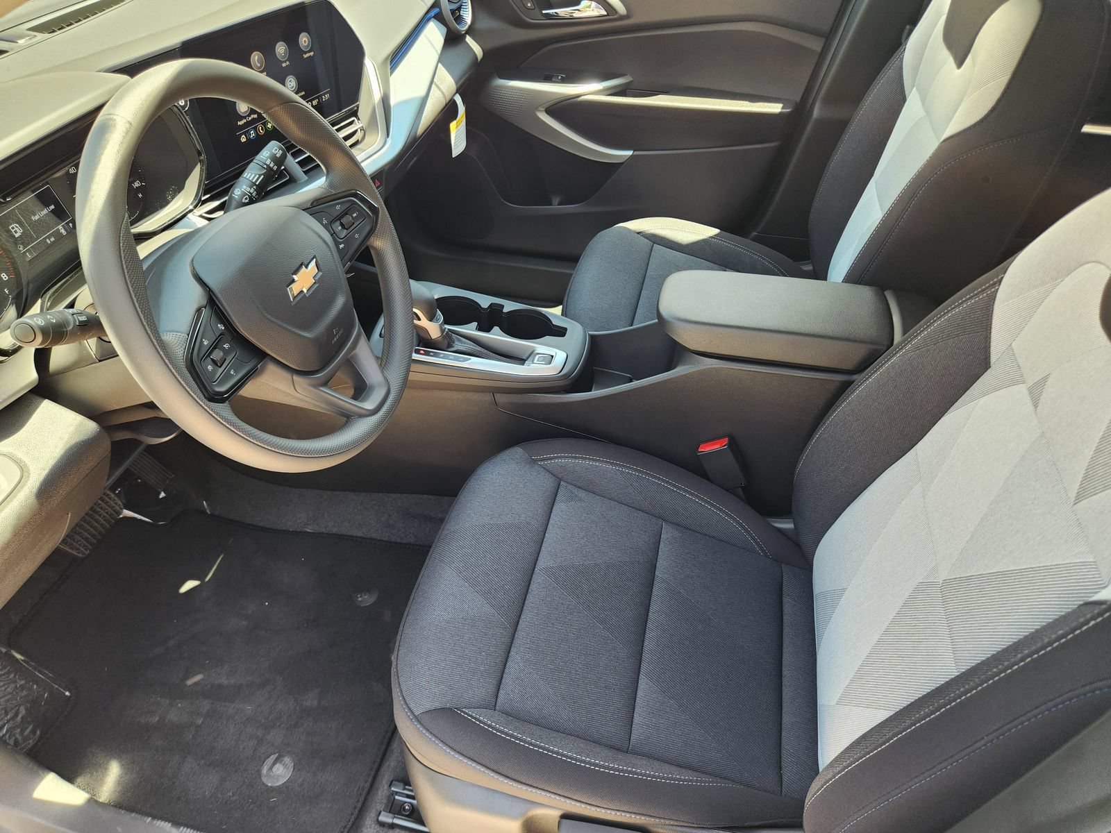 New 2026 Chevrolet Trax LS FWD image 13