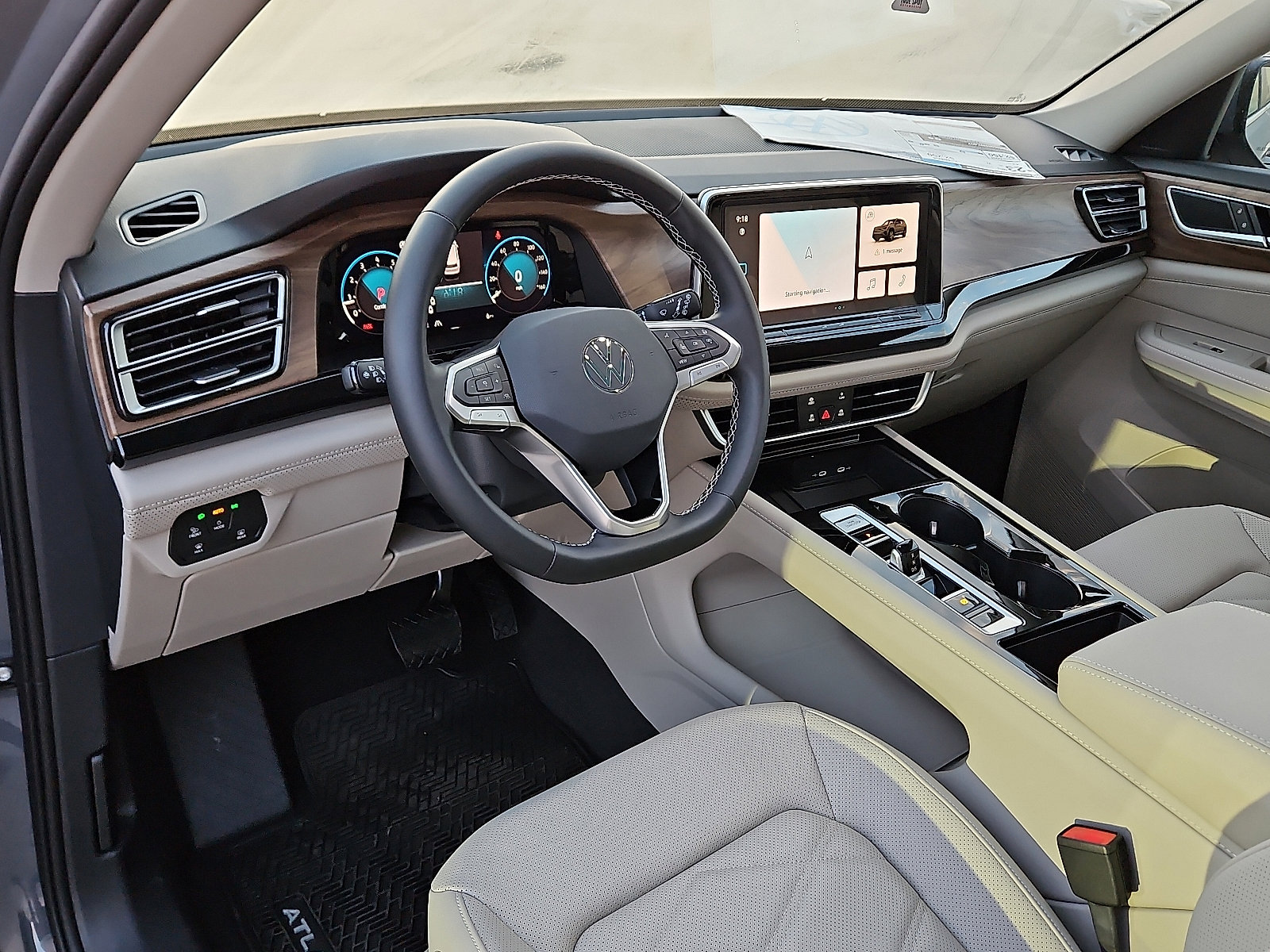 New 2026 Volkswagen Atlas SE image 14