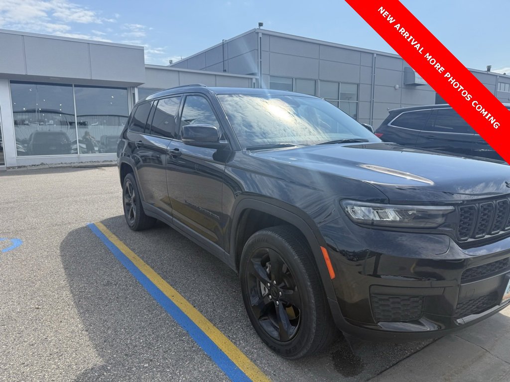 Used 2023 Jeep Grand Cherokee L Altitude