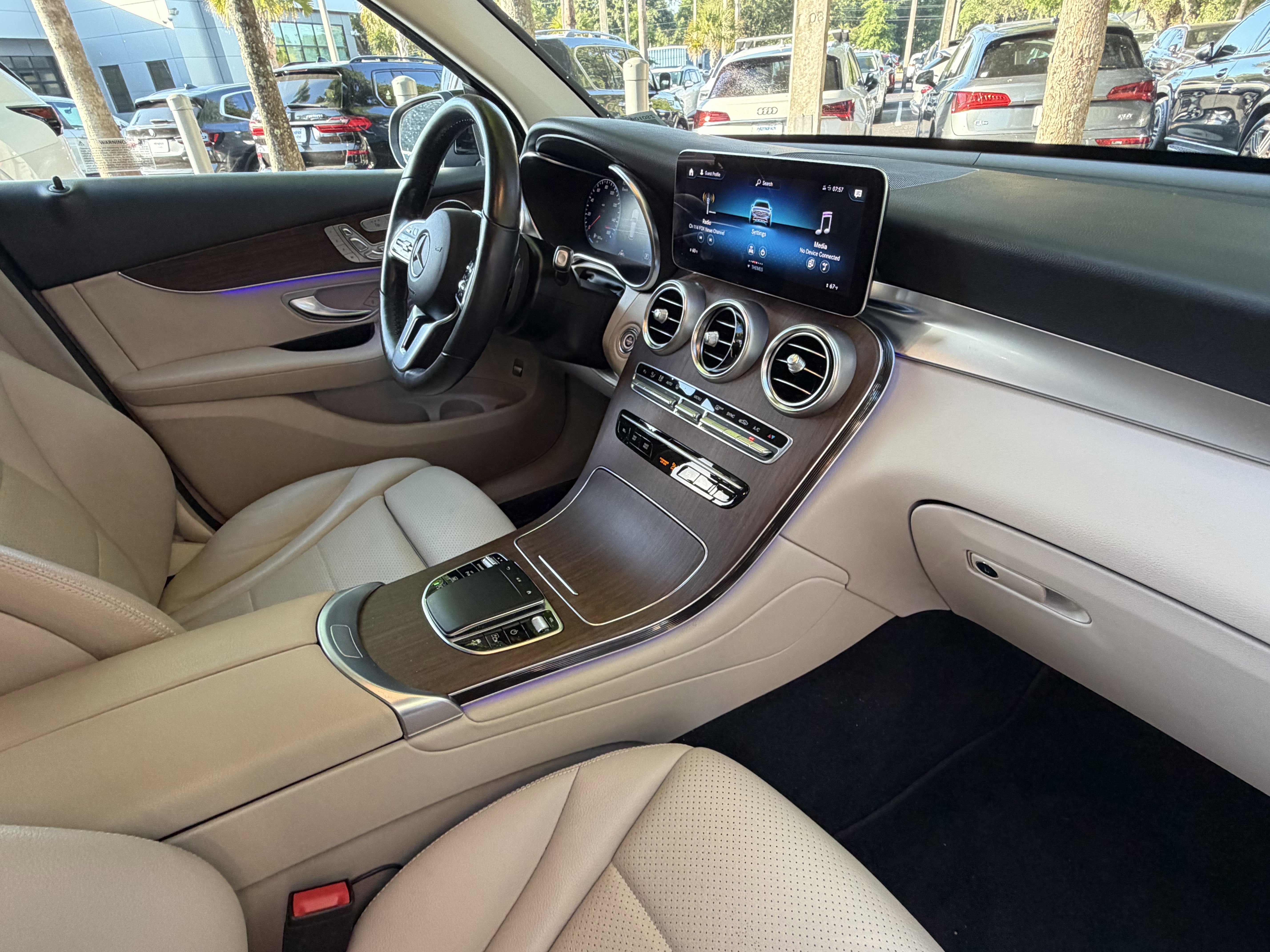 Used 2022 Mercedes-Benz GLC 300 4MATIC image 50