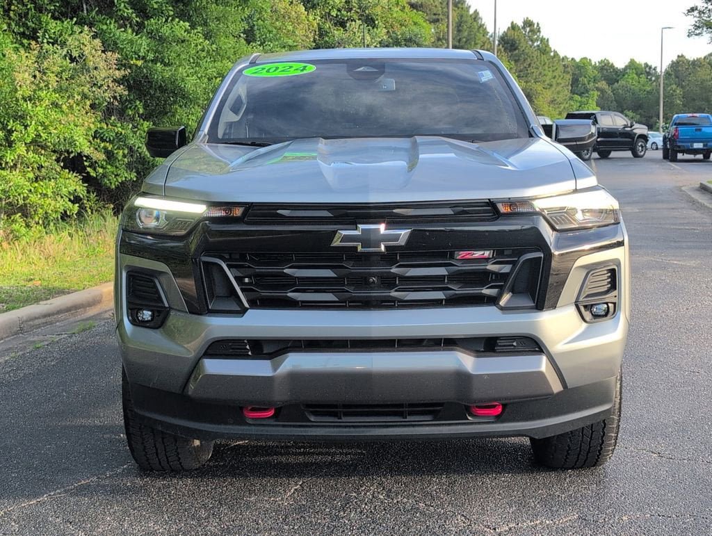 Certified 2024 Chevrolet Colorado Z71 w/ Z71 Convenience Package 2 AWD/4WD image 9