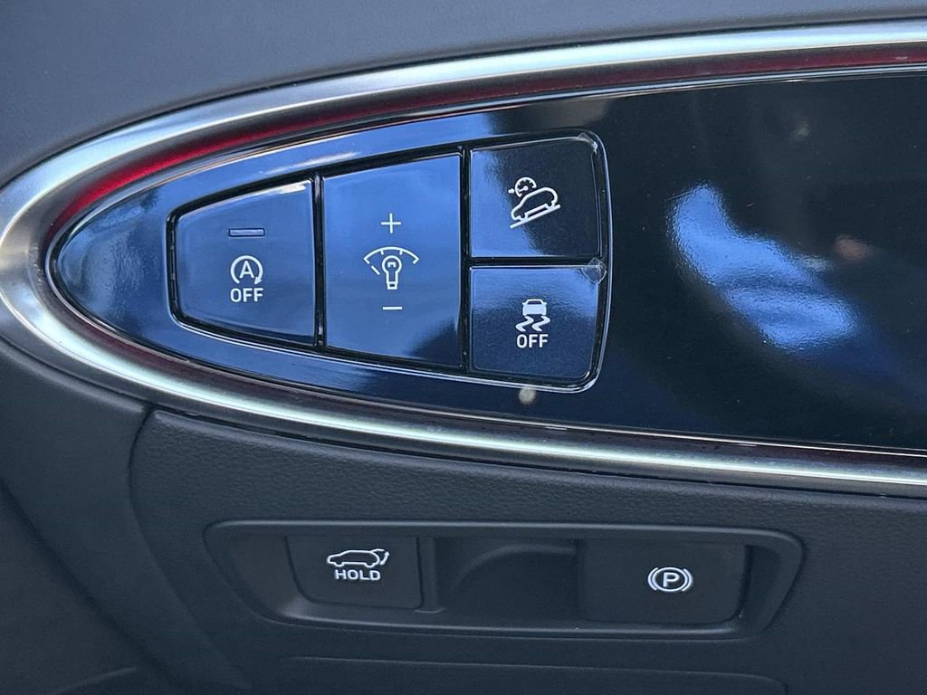 Used 2025 Genesis GV70 3.5T Sport w/ Sport Advanced Package image 32