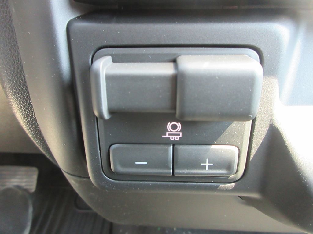 New 2026 GMC Sierra 1500 Pro image 18