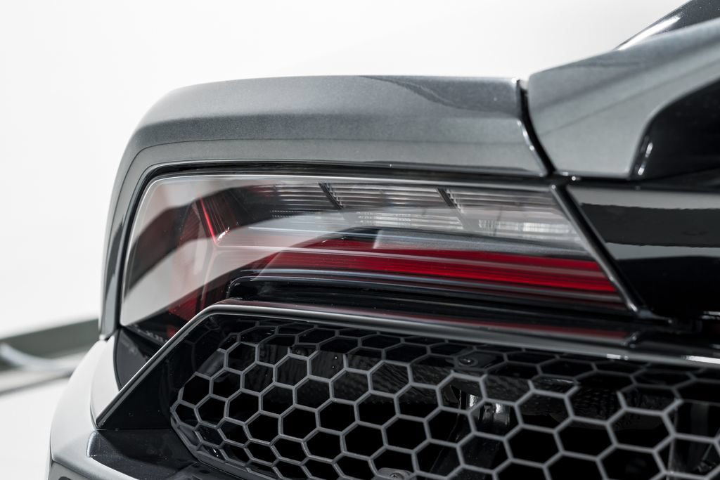 Used 2021 Lamborghini Huracan EVO RWD image 52