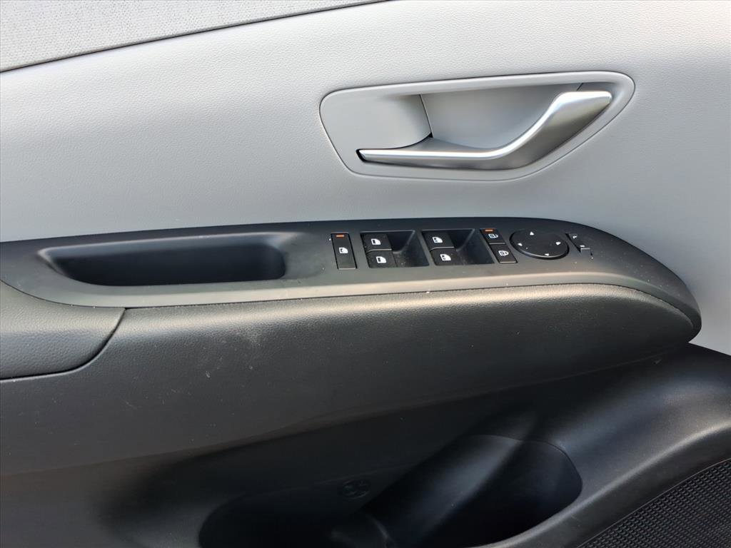 Certified 2025 Hyundai Tucson SEL AWD/4WD image 18