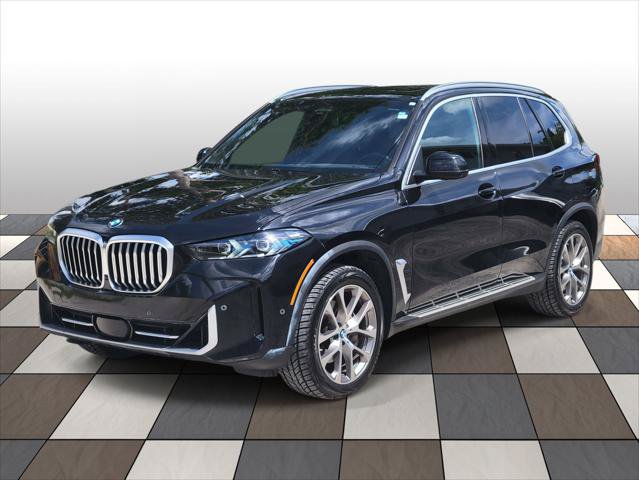 Used 2024 BMW X5 sDrive40i w/ Premium Package RWD image 1