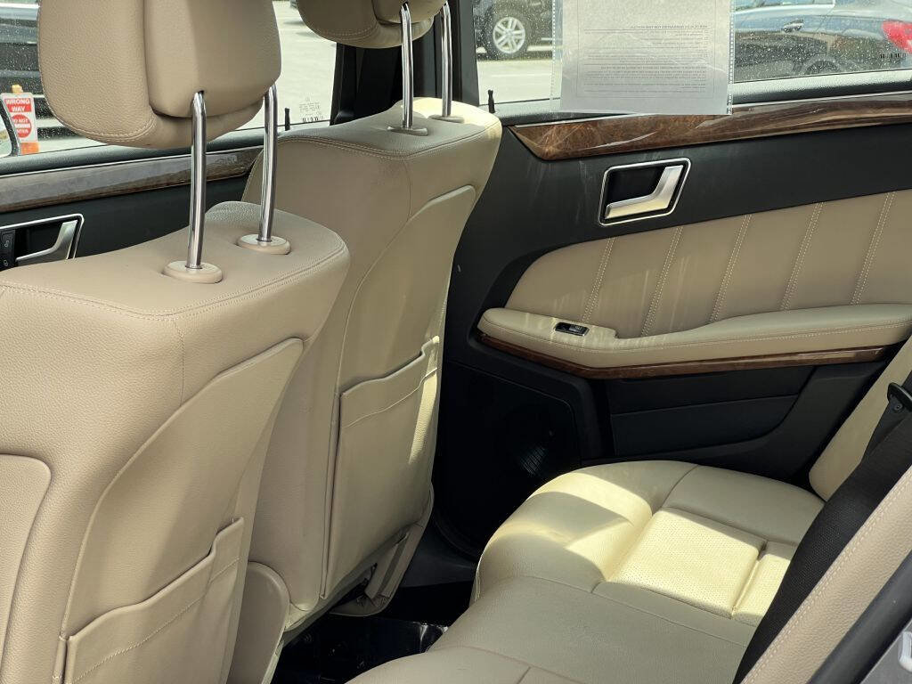 Used 2012 Mercedes-Benz E 350 Sedan image 14