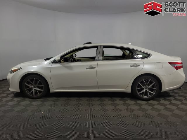 Used 2013 Toyota Avalon Limited FWD image 4