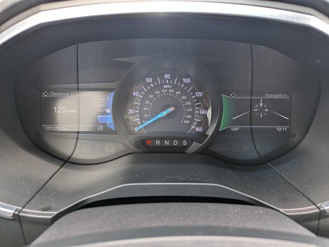 Used 2019 Ford Edge Titanium w/ Cold Weather Package AWD/4WD image 26