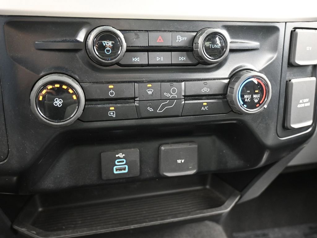 Used 2025 Ford F250 XLT image 24