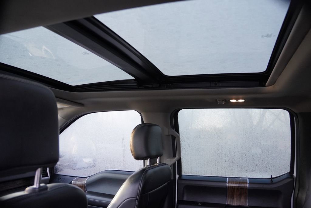 Used 2020 Ford F150 Lariat w/ Equipment Group 502A Luxury image 18