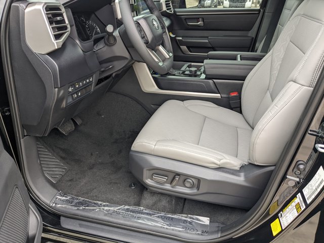 New 2025 Toyota Tundra SR5 image 4