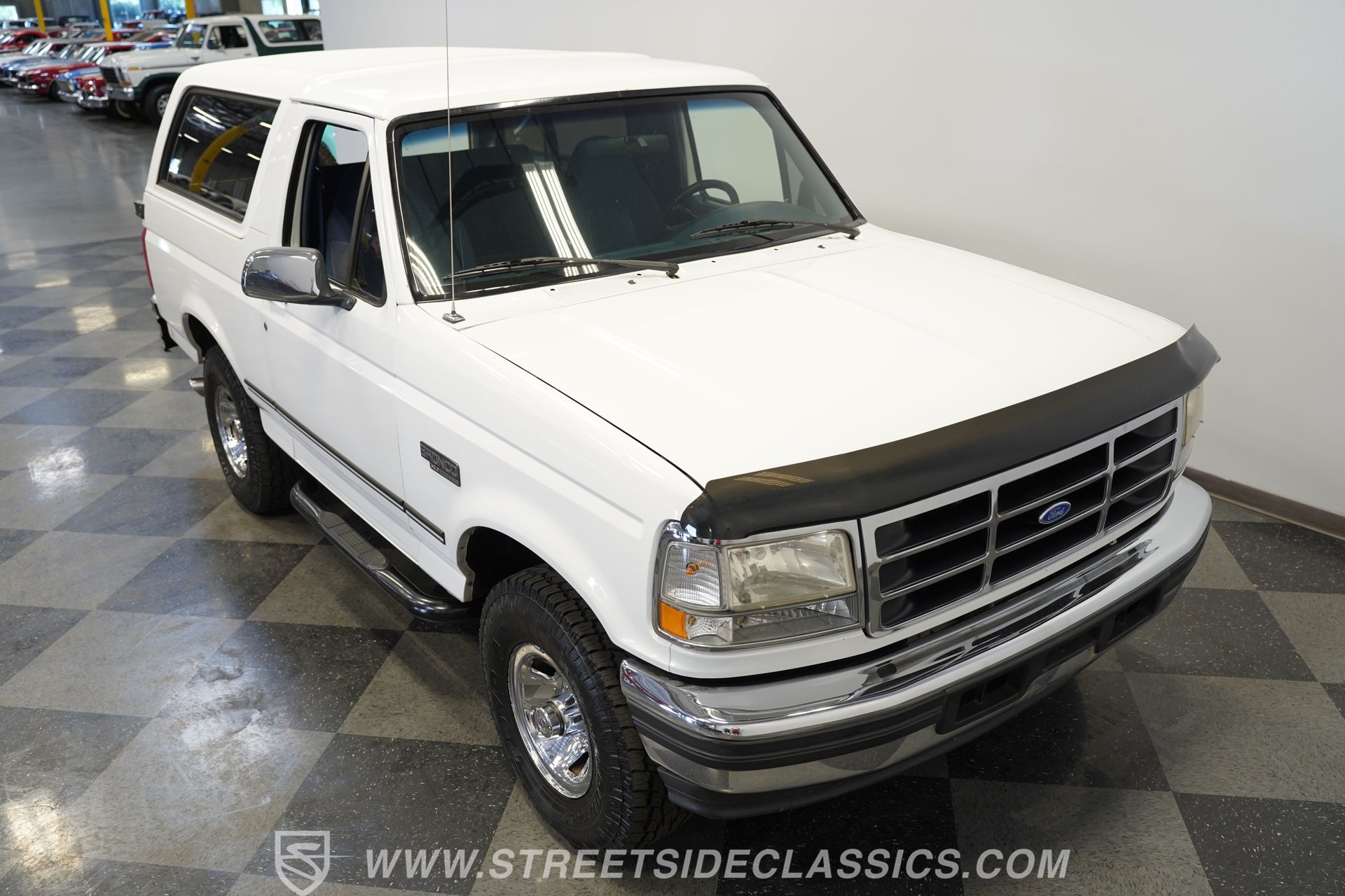 Used 1996 Ford Bronco XLT AWD/4WD image 36