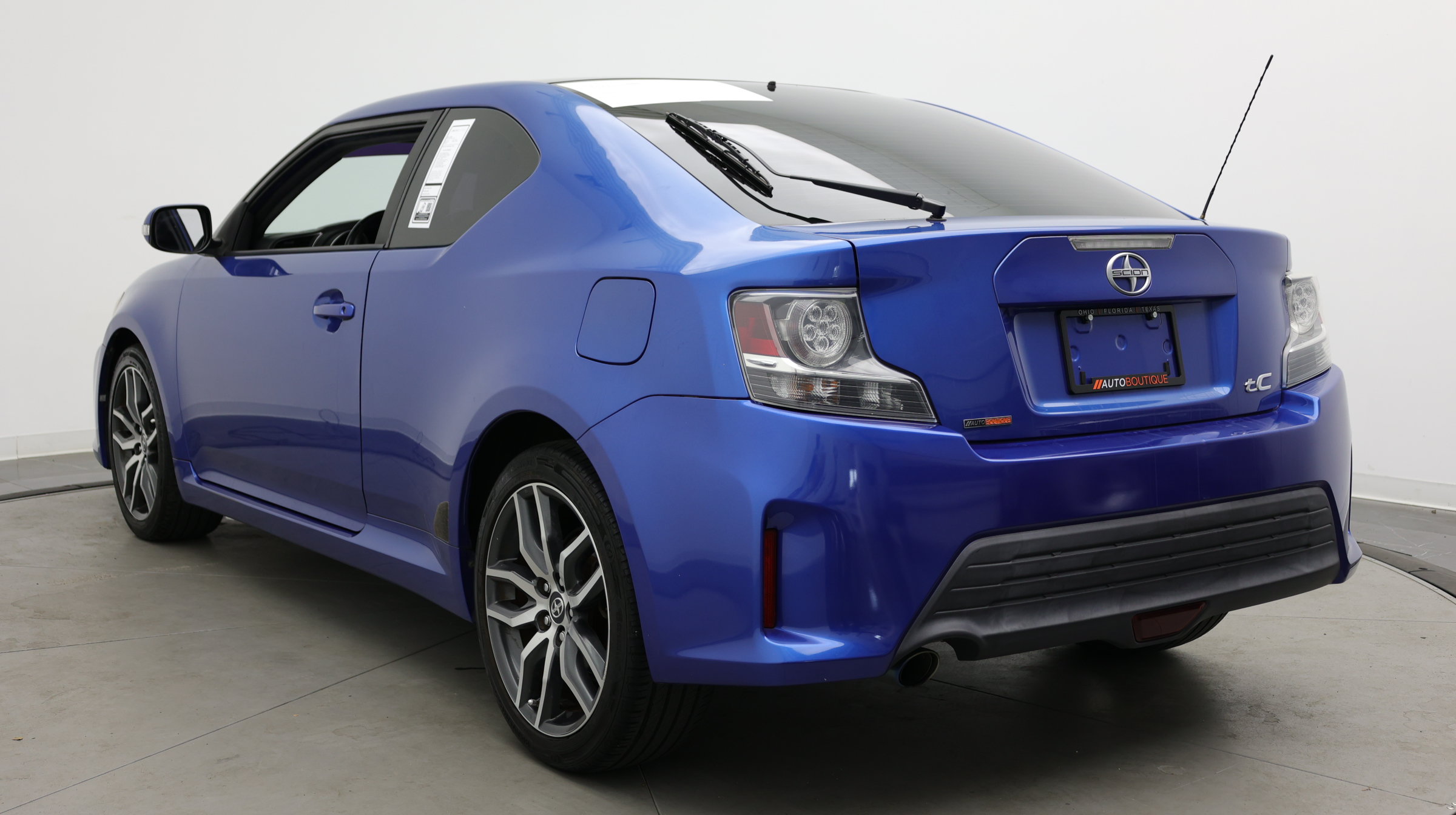Used 2016 Scion tC FWD image 6