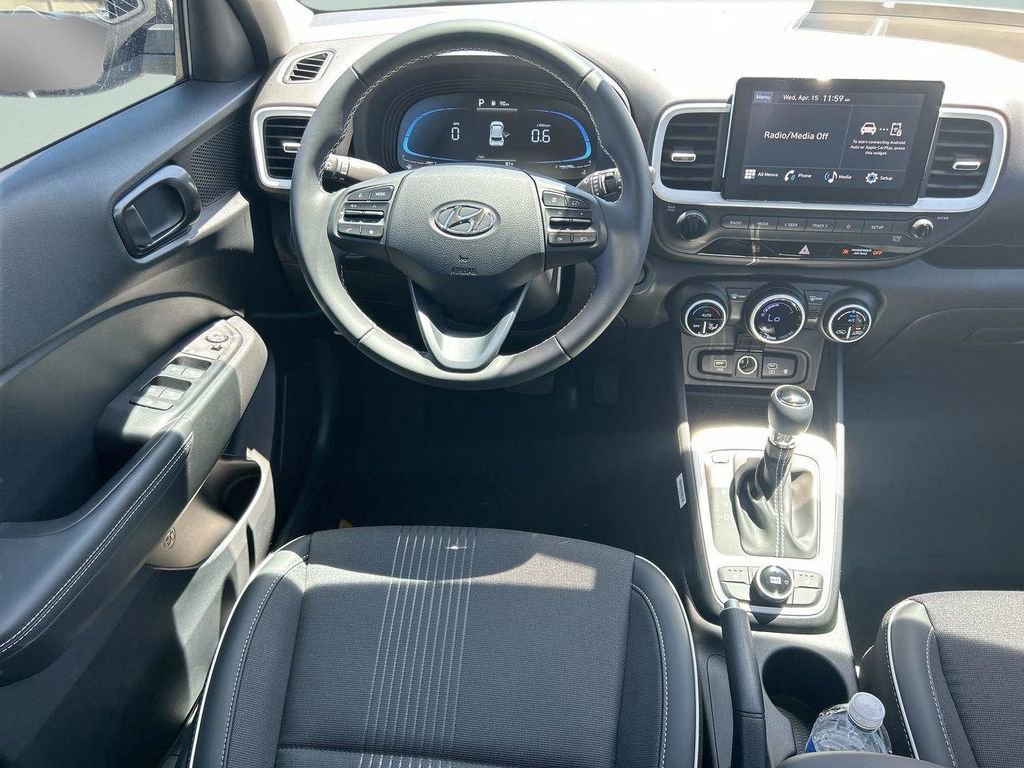 New 2026 Hyundai Venue SEL FWD image 16