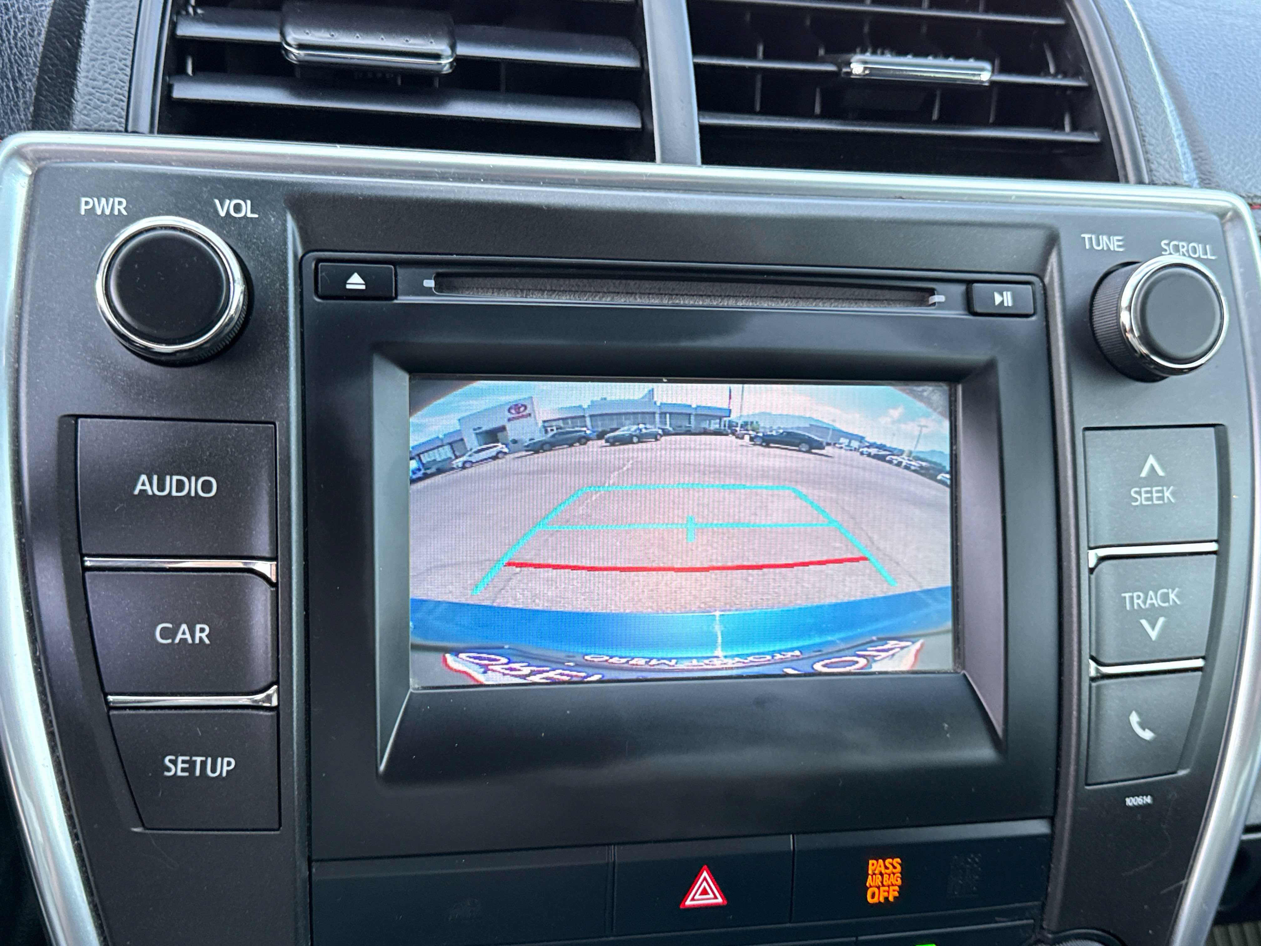 Used 2017 Toyota Camry SE w/ Protection Package (Q2) FWD image 21