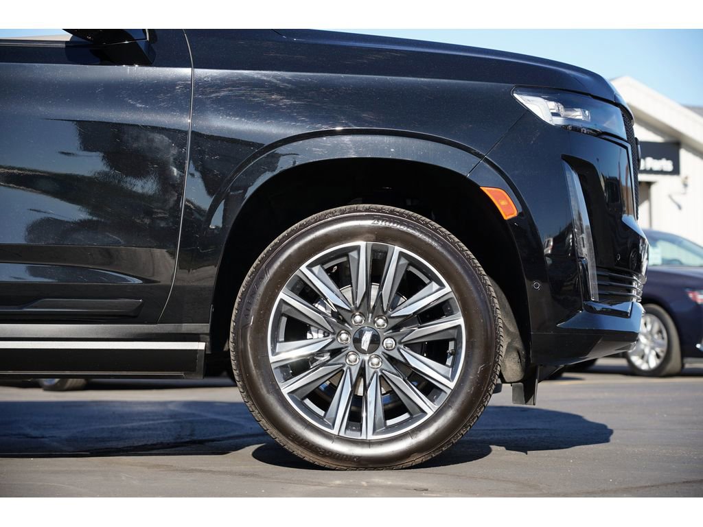 Used 2024 Cadillac Escalade Sport Platinum image 11