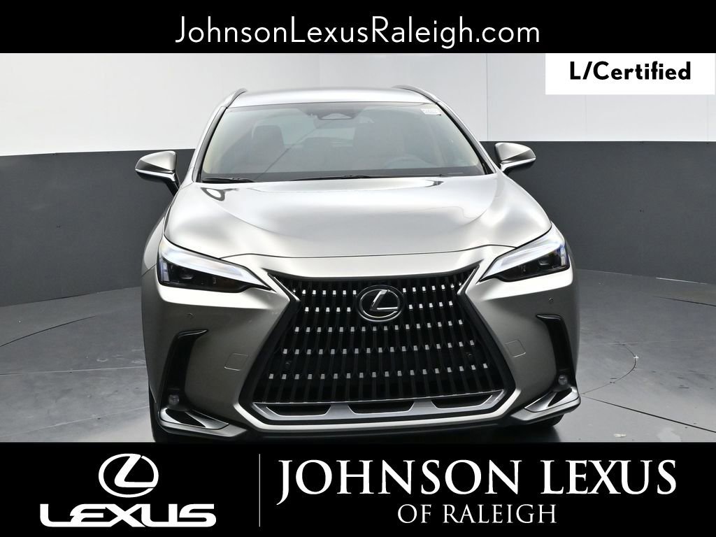 Certified 2025 Lexus NX 250 FWD w/ Accessory Package (2T) image 4