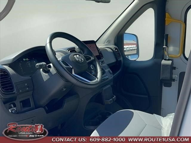 New 2024 RAM ProMaster 3500 w/ Delivery Van Package FWD image 10
