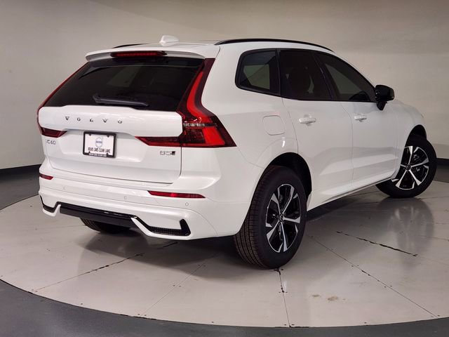 New 2026 Volvo XC60 B5 Core image 2