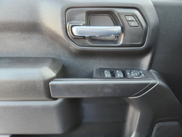 Used 2025 Chevrolet Silverado 1500 Custom AWD/4WD image 19