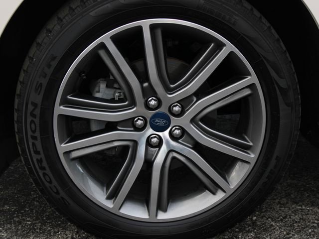 Used 2019 Ford Edge Titanium w/ Equipment Group 301A FWD image 34