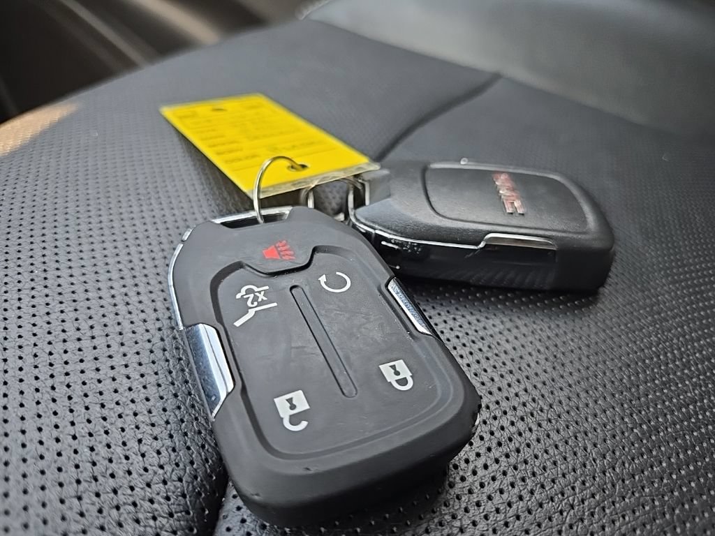 Used 2022 GMC Terrain SLT AWD/4WD image 5