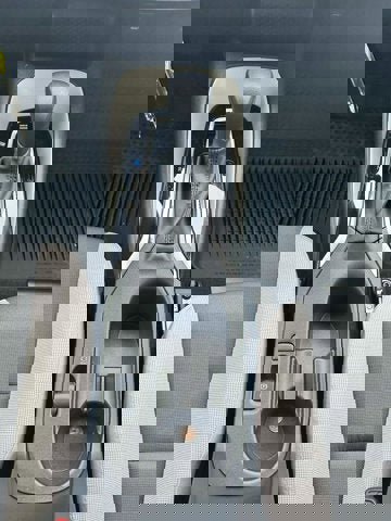 Used 2026 Toyota Corolla LE image 8