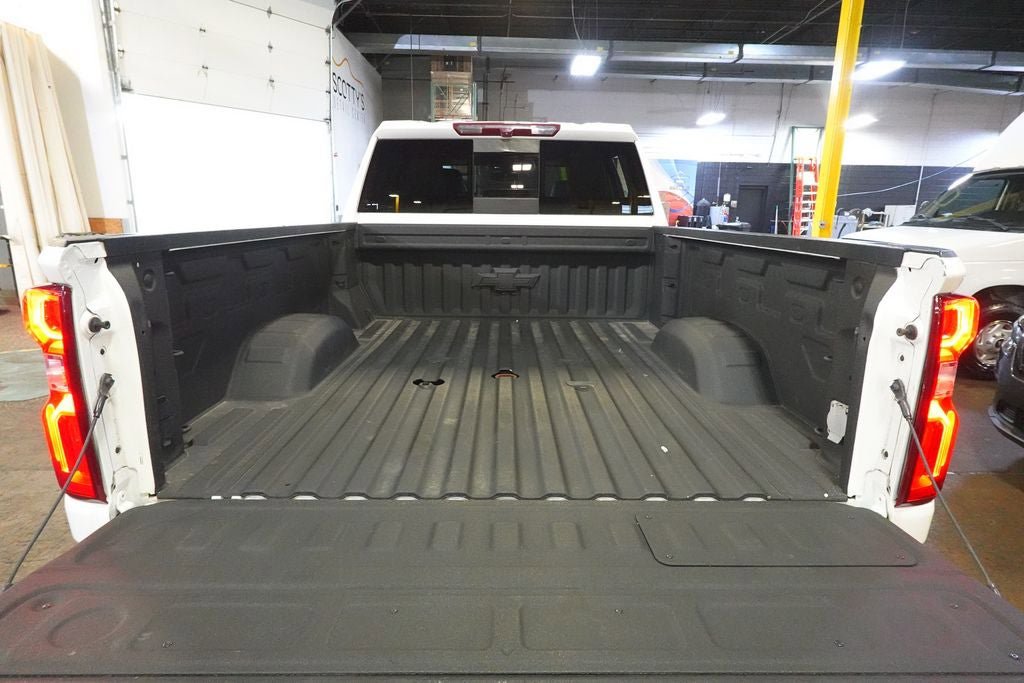 Used 2021 Chevrolet Silverado 2500 LTZ w/ LTZ Convenience Package AWD/4WD image 27
