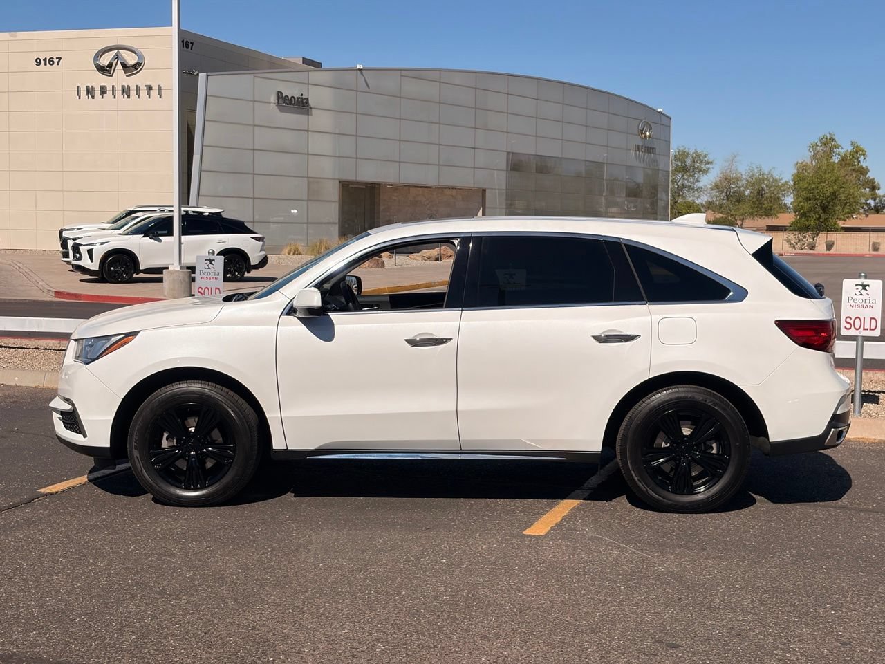 Used 2020 Acura MDX FWD image 3