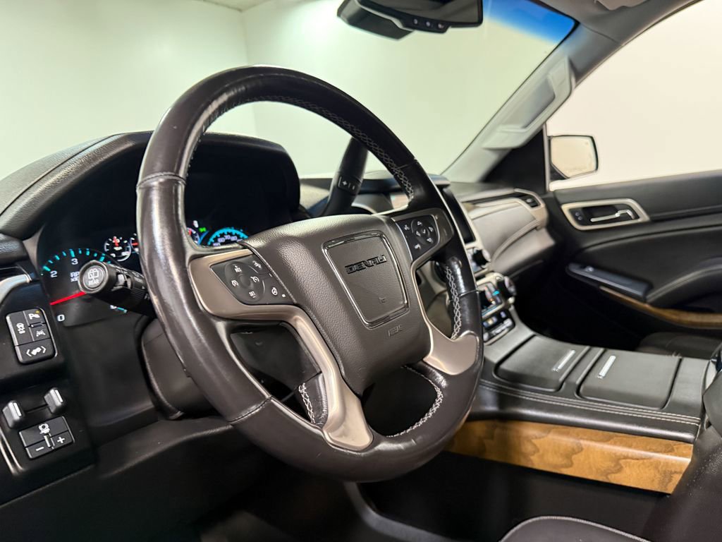 Used 2020 GMC Yukon Denali w/ Open Road Package image 75