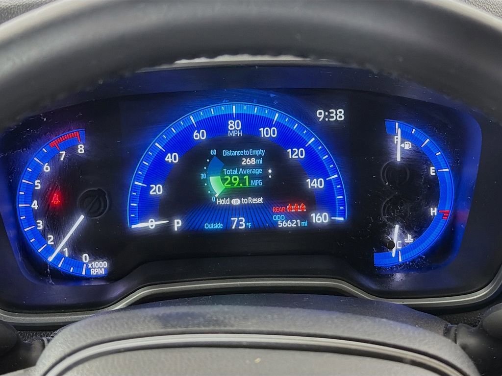 Used 2022 Toyota Corolla Cross XLE image 15