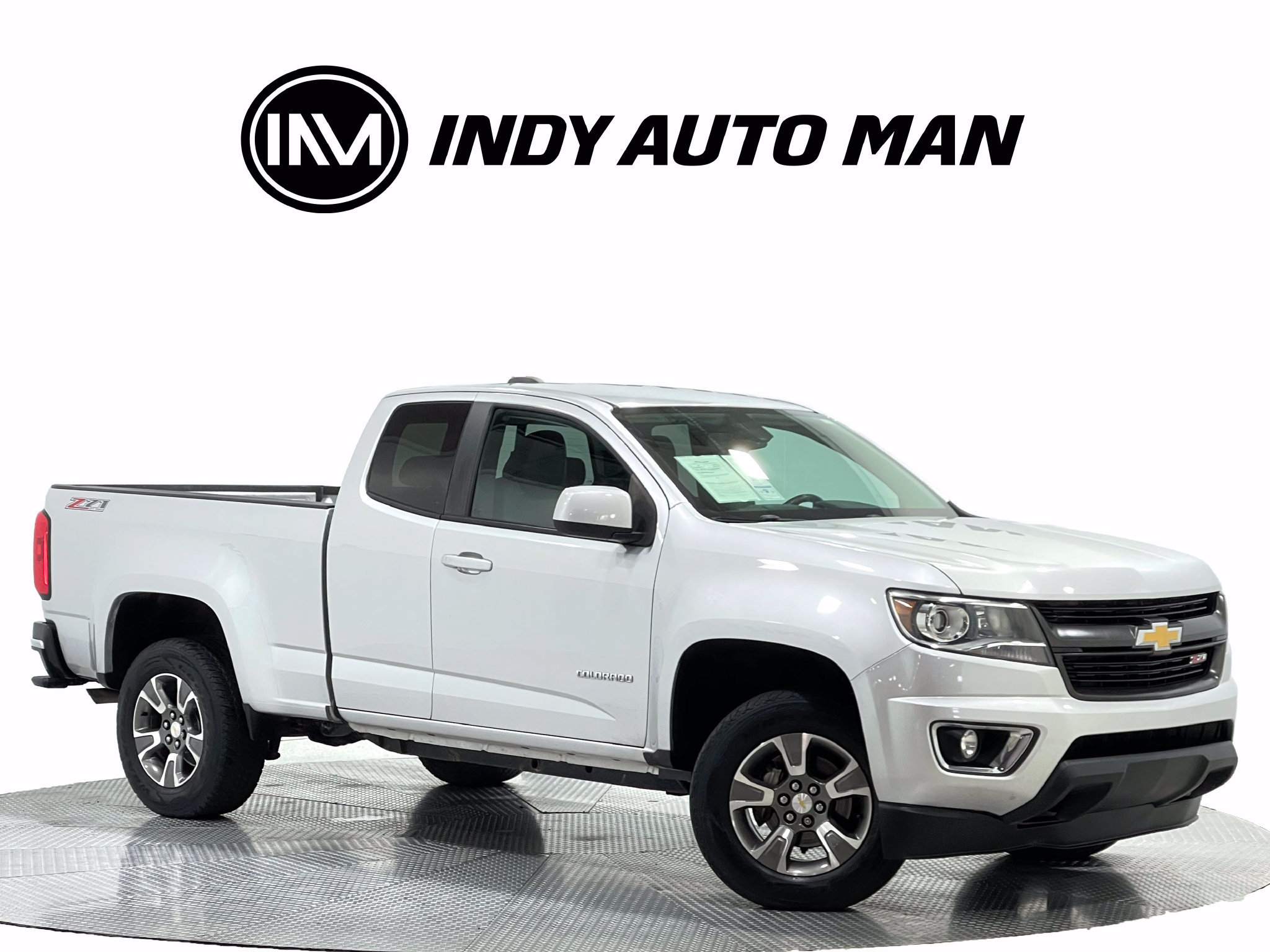 Used 2017 Chevrolet Colorado Z71 AWD/4WD image 2