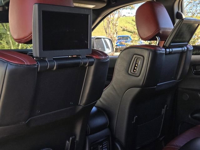 Used 2021 Dodge Durango SRT w/ Black Package image 27