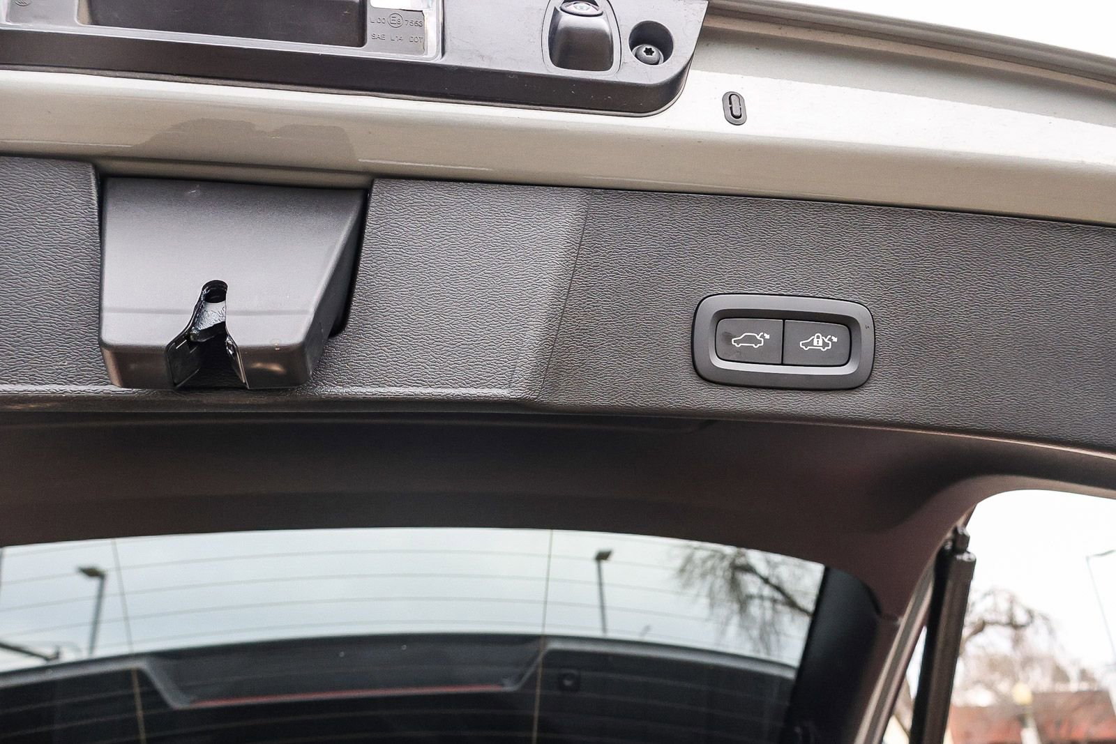 Used 2026 Volvo XC40 B5 Plus w/ Protection Package Premier image 28