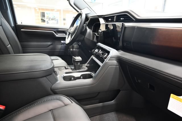 New 2026 GMC Sierra 1500 Denali AWD/4WD image 18