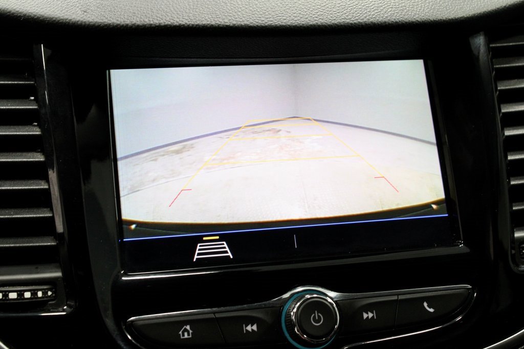 Used 2020 Chevrolet Trax LT w/ Redline Edition image 2