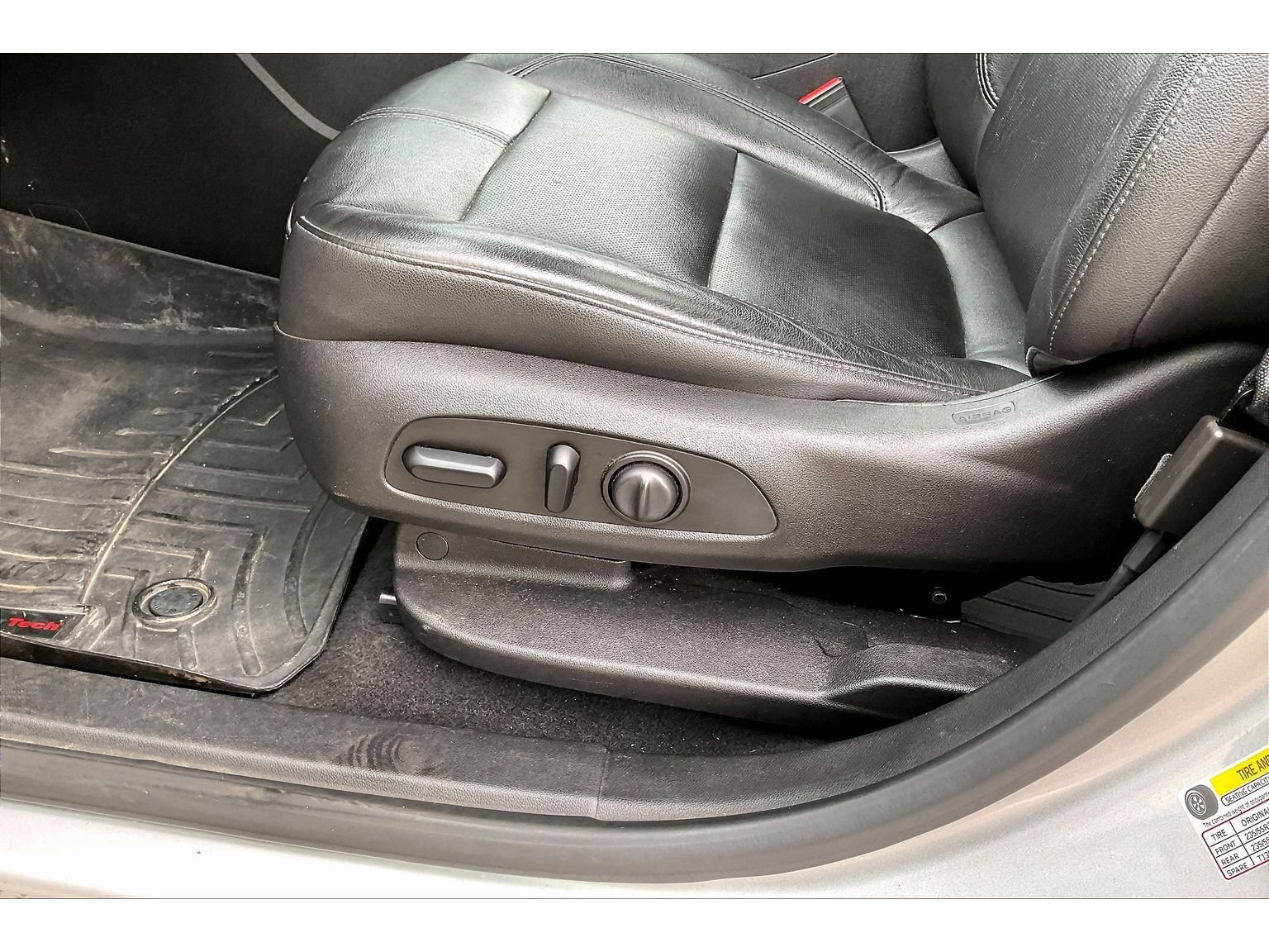 Used 2019 Chevrolet Blazer LT AWD/4WD image 28