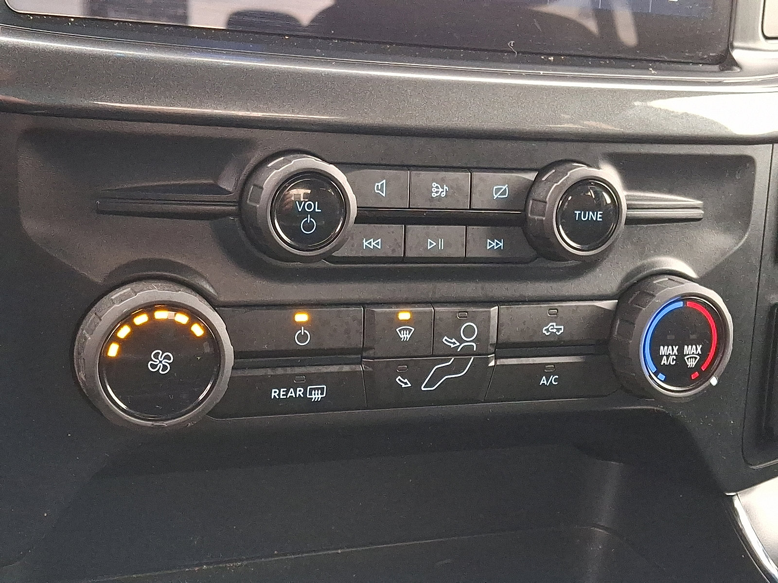 Used 2024 Ford F150 STX image 15