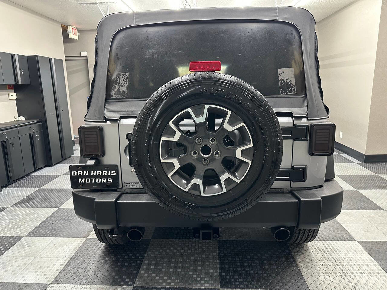 Used 2015 Jeep Wrangler Unlimited Sport w/ Quick Order Package 24S image 9