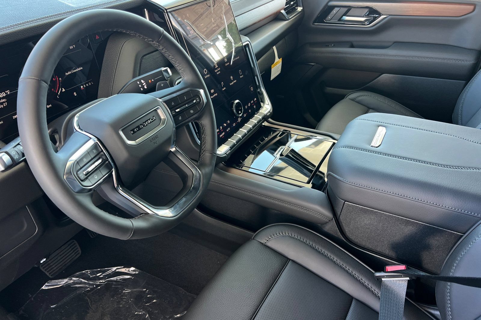 New 2026 GMC Yukon Denali AWD/4WD image 7