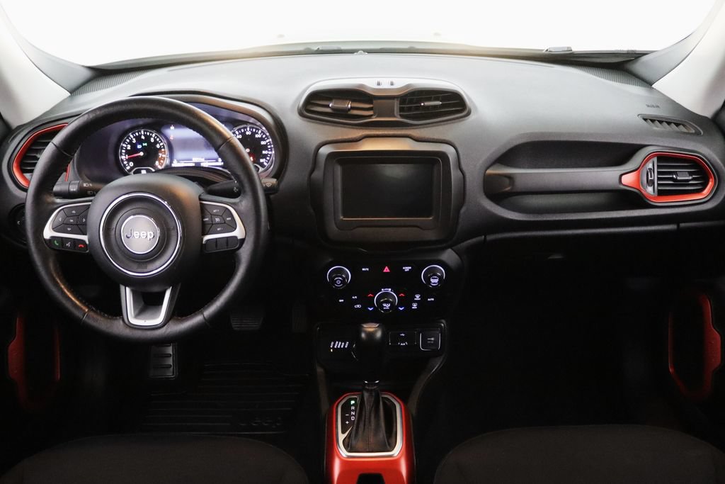 Used 2020 Jeep Renegade Trailhawk w/ Cold Weather Group AWD/4WD image 19