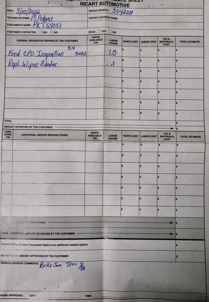 Used 2022 Ford Escape SE w/ Cold Weather Package image 4