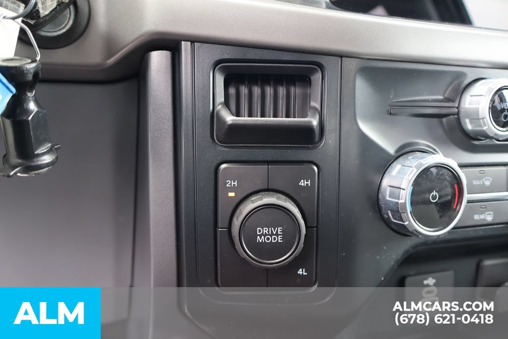 Used 2025 Ford F150 XLT w/ Equipment Group 301A Standard AWD/4WD image 33