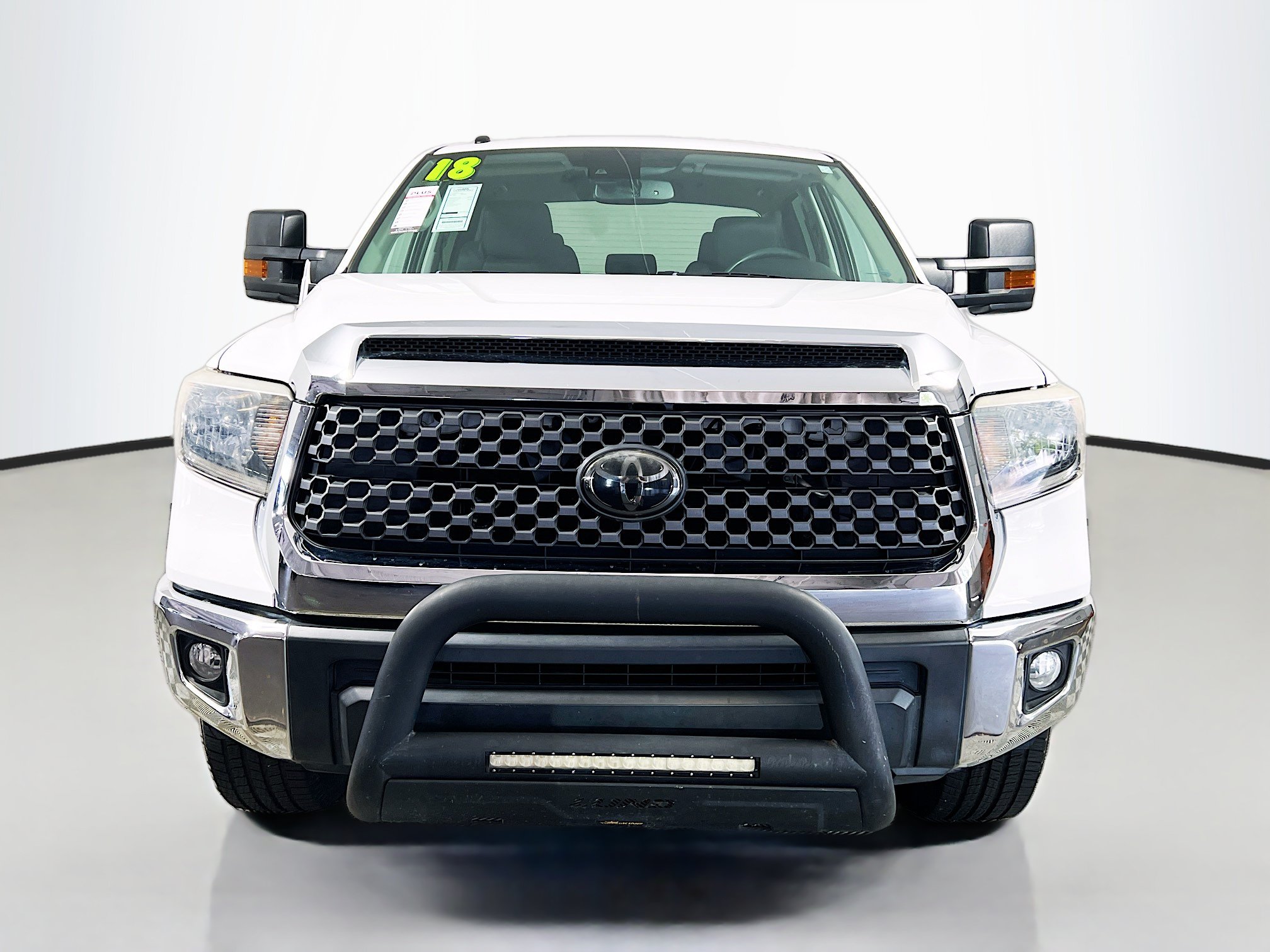 Used 2018 Toyota Tundra SR5 w/ SR5 Upgrade Package AWD/4WD image 10