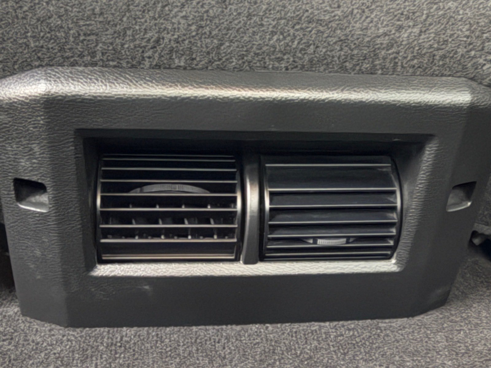 Used 2022 RAM 1500 Classic SLT w/ Electronics Group AWD/4WD image 14